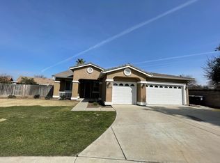 6218 W Clinton Ct, Visalia, CA