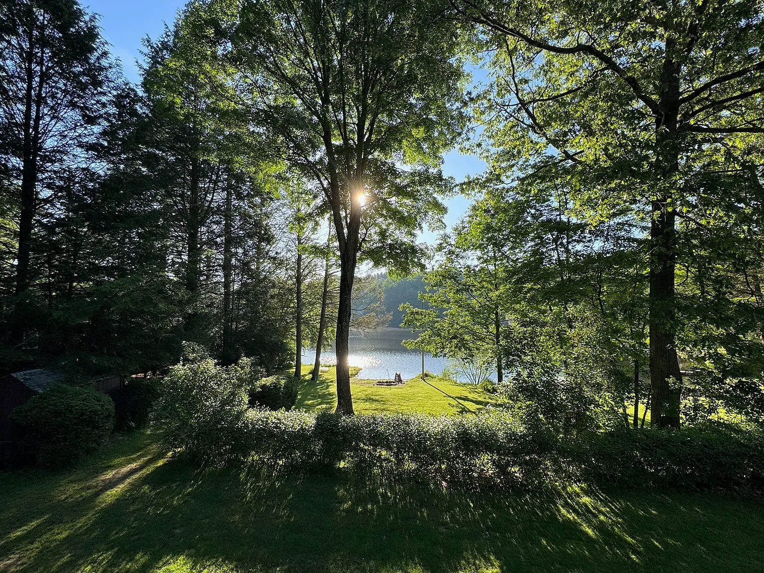 4 bed, 2.5 bath, 1834 sqft, $3,700 — Photo 3