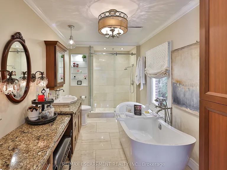 3555 Kingbird Ct — Photo 22