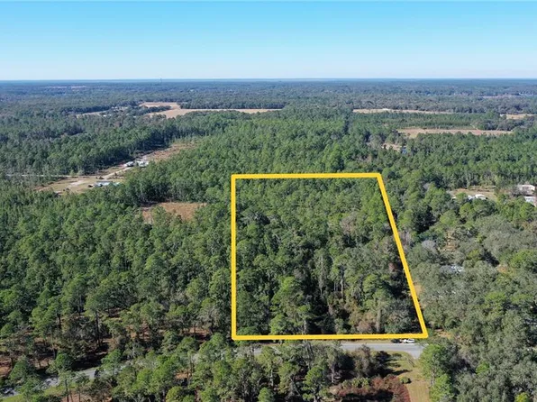 363 Crescent Lake Shore Dr, Crescent City, FL 32112