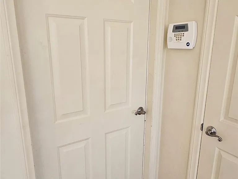 7064 Eucalyptus Ave — Photo 41