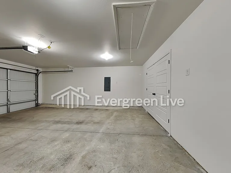 6006 NW Grant St — Photo 7