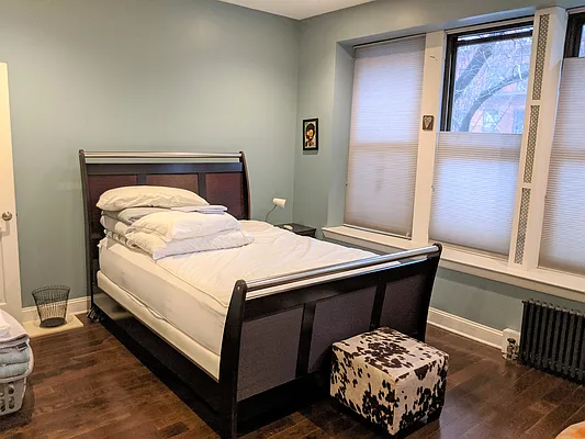 Rented by Play Realty LLC | media 10