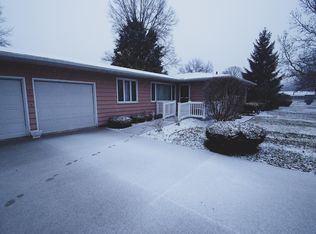 1136 Evergreen Rd, Marion, OH 43302