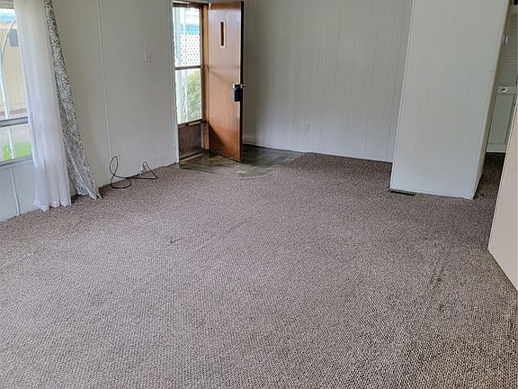 5th image of 1314 Alonda Lane NE