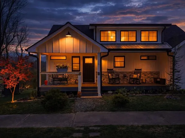 101 Mill St, Hayesville, NC 28904