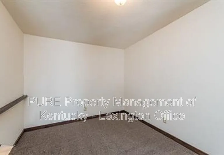 796 Ridgeview Dr — Photo 17