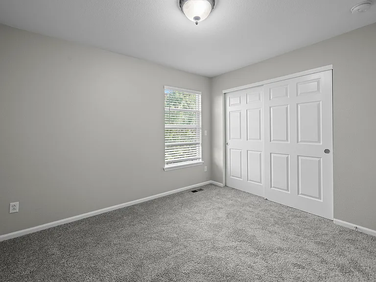 26017 E Frost Cir — Photo 8