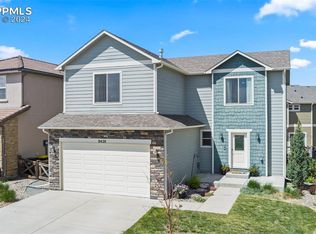 8420 Cypress Wood Dr, Colorado Springs, CO 80927