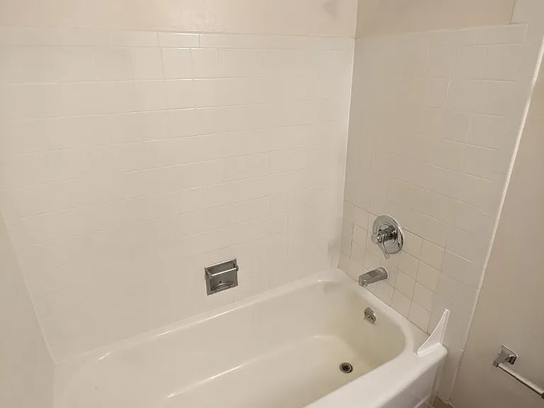 Park Village Apartments — Photo 120
