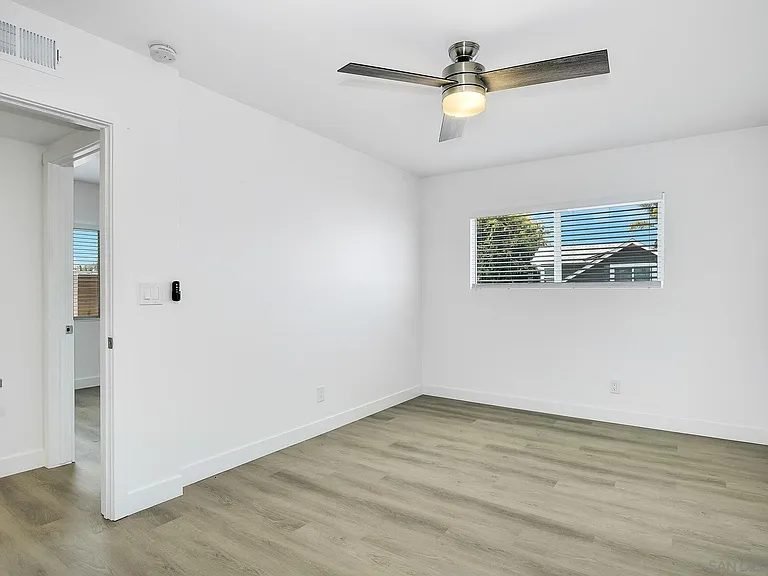 3204 Collier Ave #3204 — Photo 22