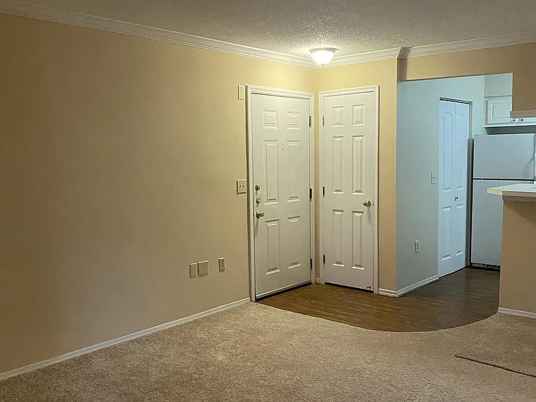 12300 Apache Ave #302-1-1 — Photo 7
