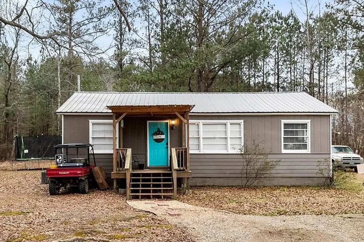 Building Photo - 8906 Lee Road 146