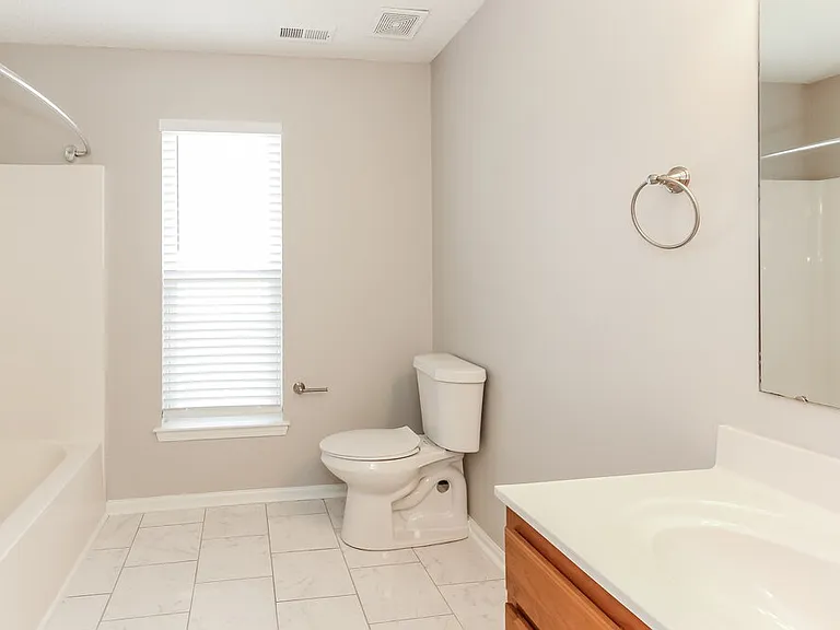 5922 Laurenfield Dr — Photo 15