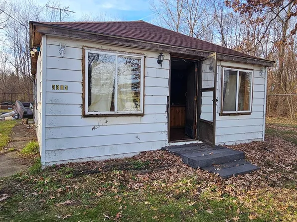 3302 Minnesota St, Lake Station, IN 46405