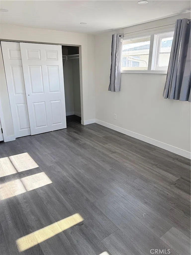 3 bed, 1359 sqft, $4,200 — Photo 4