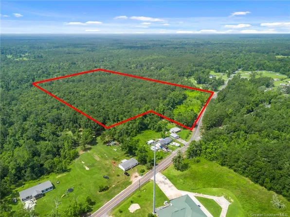 4745 Lou Farley Rd, Starks, LA 70661