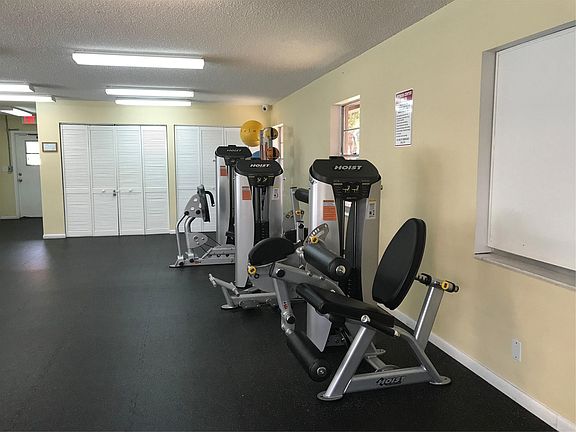 4th image of 8850 Royal Palm Boulevard #102-6