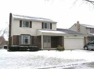 13940 Biscayne Dr, Sterling Heights, MI