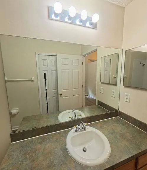 6428 Hannah Stables Dr — Photo 5
