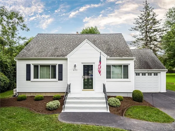 275 Miller Rd, Getzville, NY 14068
