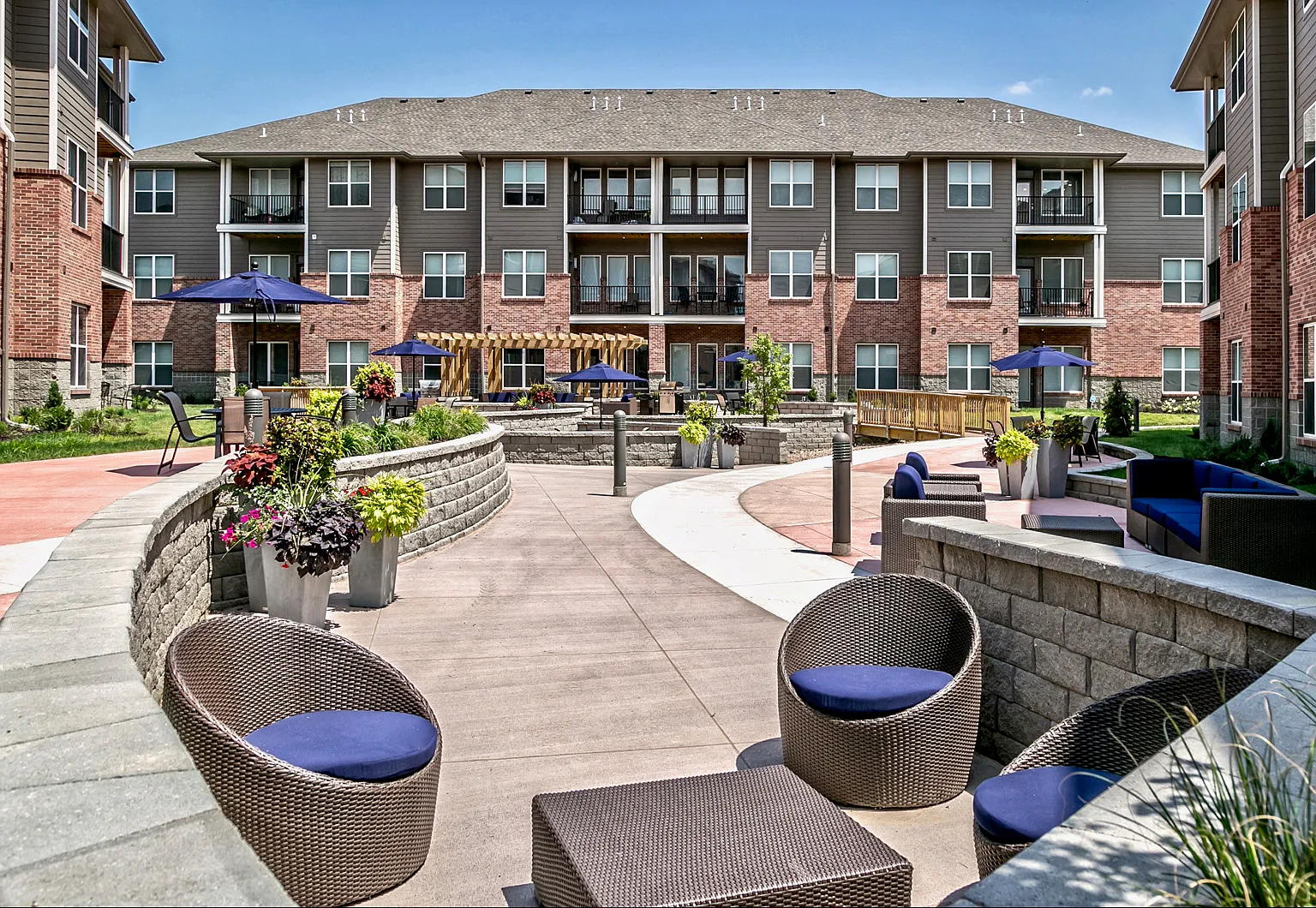 The Apartments at Lux 96 — Photo 3
