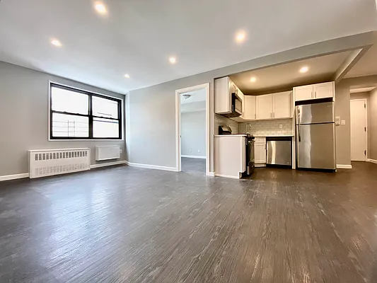 Rented by Bruma Realty LLC | media 1