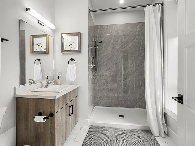 25 Capital Dr #THE EMERALD — Photo 33