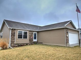55 Vince Dr, Bennet, NE 68317