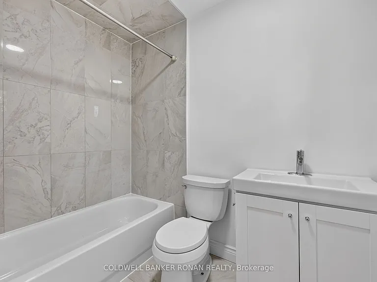 8 McCullough Ave — Photo 22