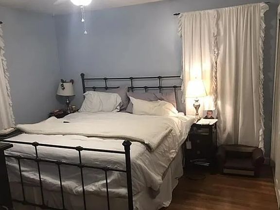 5th image of 118 Coale Ave #1