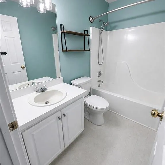 62 Kingston Pointe — Photo 13