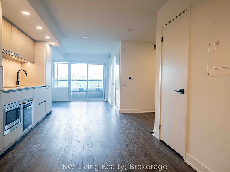 609 Sherbourne St #1105 — Photo 7