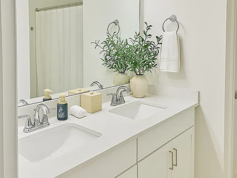 1530 Cedar Tree Dr — Photo 6