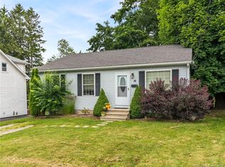 16 Hobson St, Middletown, CT 06457