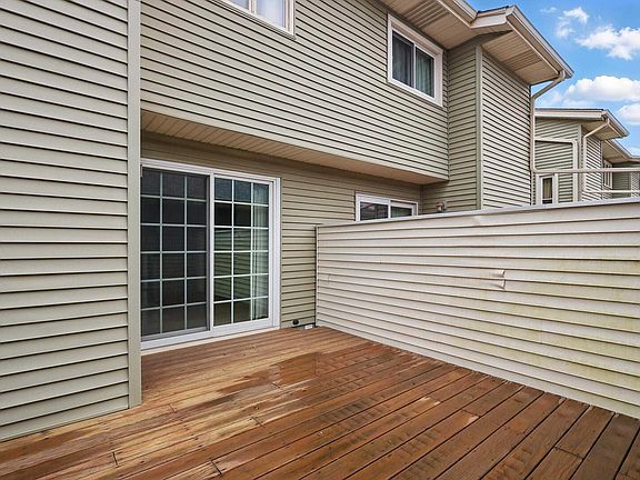 5th image of 3085 Parkwild Dr