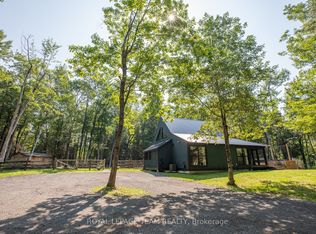 4309 Armitage Ave, Ottawa, ON K0A 1T0