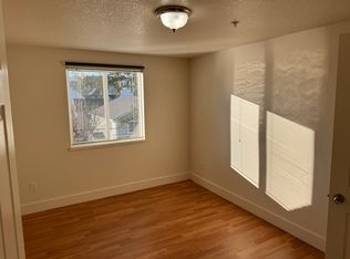 1249 N Prescott St, Portland, OR 97217