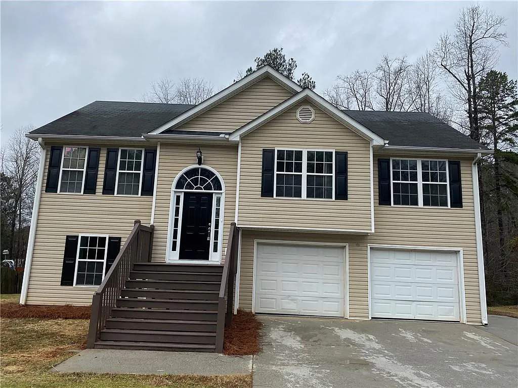 150 Longstreet Cir photo 1