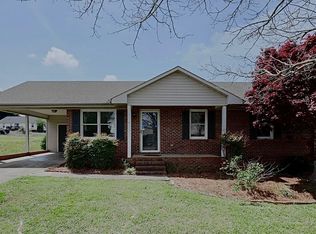 236 Ranier Dr, Inman, SC 29349