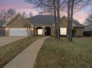 1205 Parkview Dr, Tyler, TX 75703