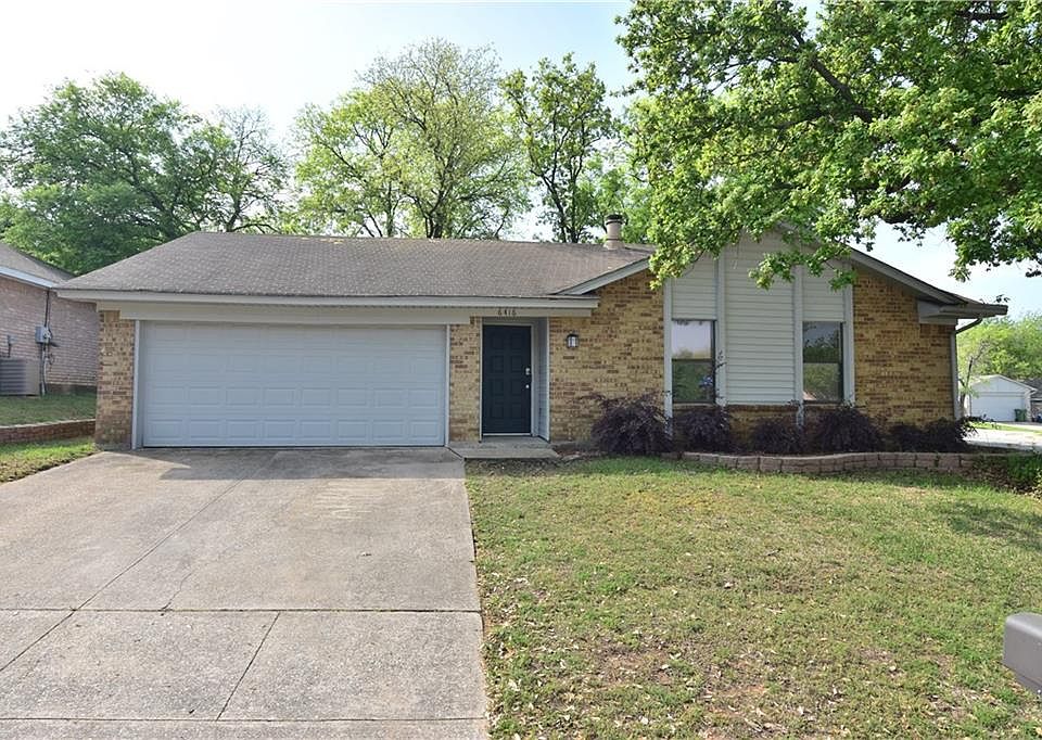 1st image of 6416 Woods Edge Dr