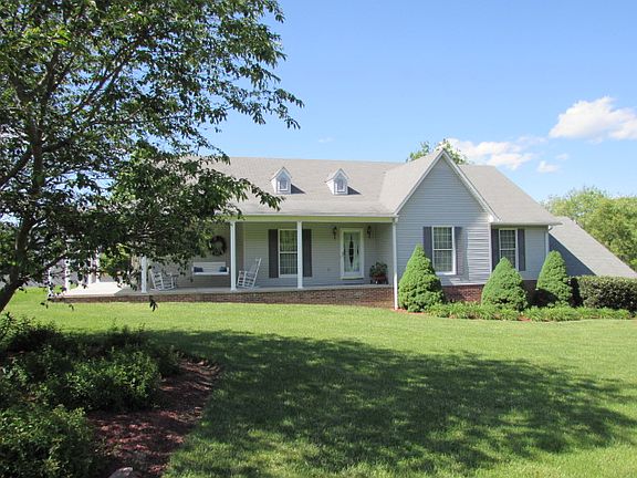 3rd image of 148 Brooke Elyse Ln