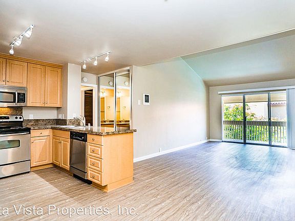 4th image of 4600 Lamont St #1-323