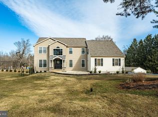 1315 Sonnet Ln, West Chester, PA 19380