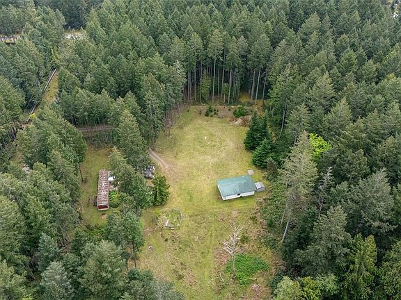 2nd image of 1485 Hess Rd
