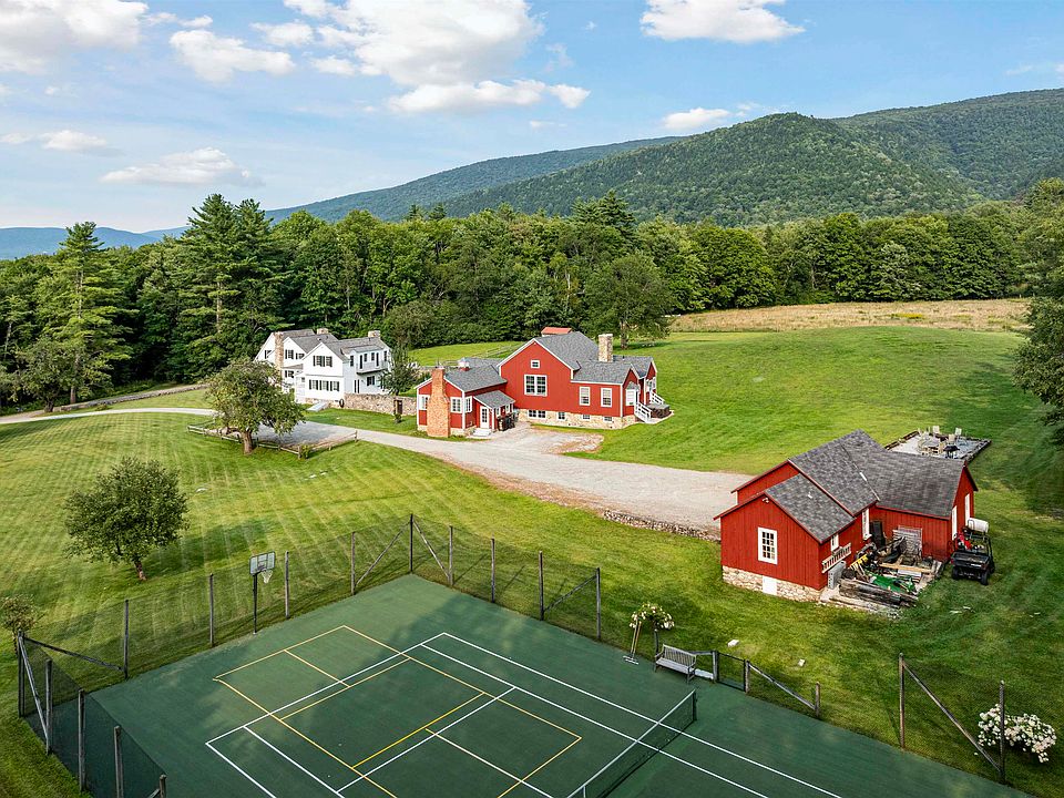 7th image of 527 Benson Road
