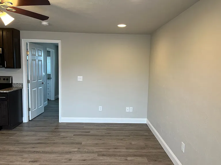 Salem Run Apartments - Phase 1 — Photo 41