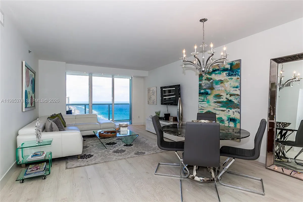 Building Photo - 1830 S Ocean Dr #3711