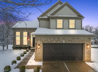4312 Clear Creek Ct, Rochester, MI 48306